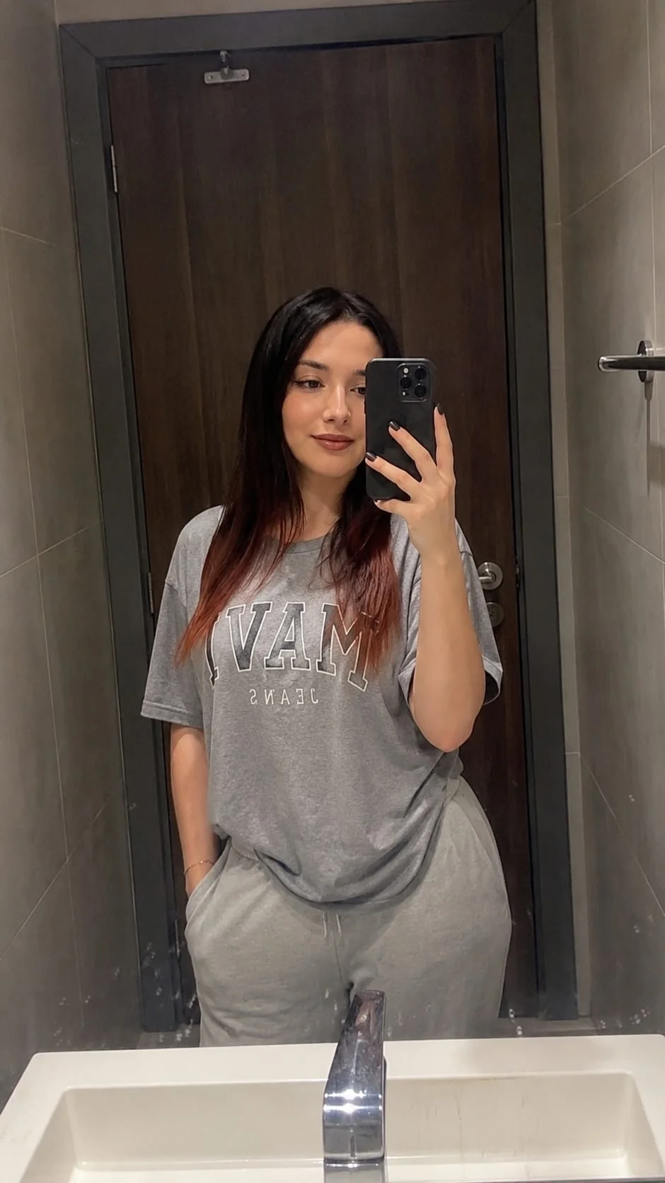 İlayda Beylikdüzü Escort Bayan Beylikdüzü Escort İlayda Fotoğrafı (1)